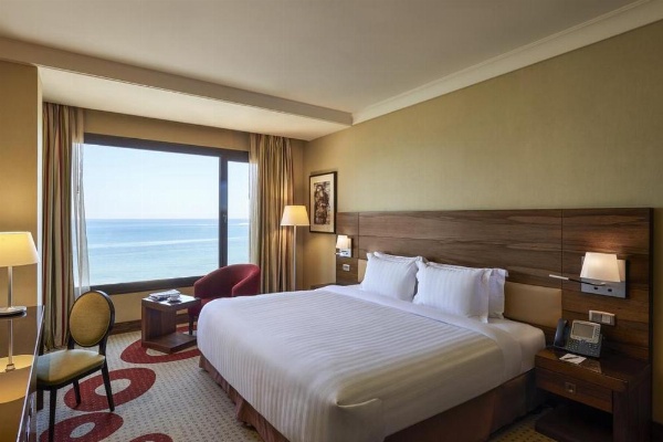 Safir Fintas Hotel Kuwait image 10